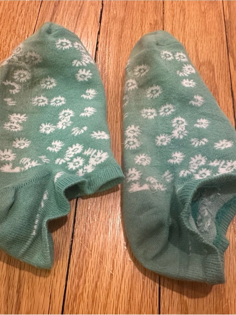 GAP knit socks great
